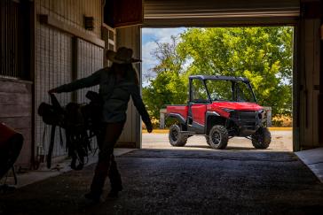 2026 Honda Pioneer 1000 Deluxe