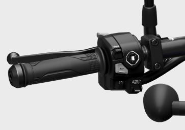 2025 Honda Rebel 1100 handlebar left standard