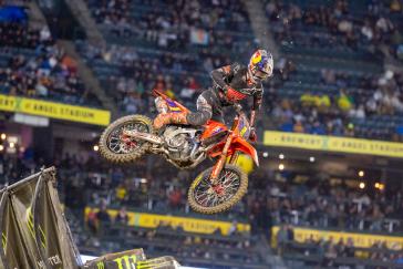 Jett Lawrence Earns His First Win of the Season, at Anaheim 2 SX