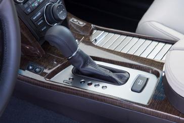 2012 Acura MDX.
