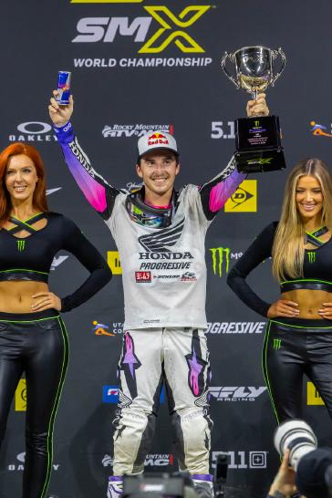 Hunter Lawrence takes career-first 450SX Triple Crown overall win in Indianapolis