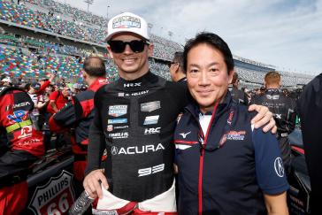 #93: Acura Meyer Shank Racing w/Curb Agajanian, Acura ARX-06, GTP:  Nick Yelloly with HPD President Koji Watanabe