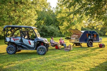 2025 Honda Pioneer 1000-5 Deluxe