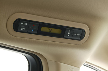 2005 Honda Odyssey Touring Interior
