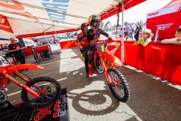 Jett Lawrence Earns His First Win of the Season, at Anaheim 2 SX
