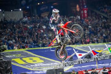 Hunter Lawrence takes career-first 450SX Triple Crown overall win in Indianapolis