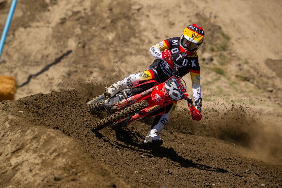 Powerful Return to Racing for Honda HRC Progressive at Fox Raceway