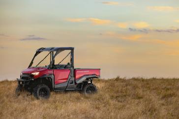 2026 Honda Pioneer 1000 Deluxe
