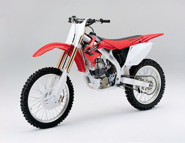 2005 Honda CRF450R.
