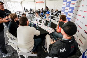 Prior to the 2024 Formula 1 Las Vegas Grand Prix, Honda, HRC and Acura gathered a collection of hybrid hero machines including the Acura ARX-06, Indycar, the Indycar hybrid-powered CR-V Hybrid Racer and the production Honda Civic Hybrid to celebrate the performance of Honda’s hybrid Power Unit (PU) technology as an important pillar of Honda’s automotive electrification strategy.