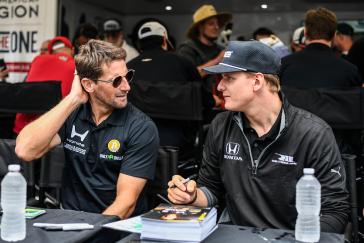 #18: Romain Grosjean, Dale Coyne Racing Honda, #47: Mick Schumacher, Rahal Letterman Lanigan Racing Honda