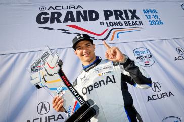 #10: Alex Palou, Chip Ganassi Racing Honda,  on the podium